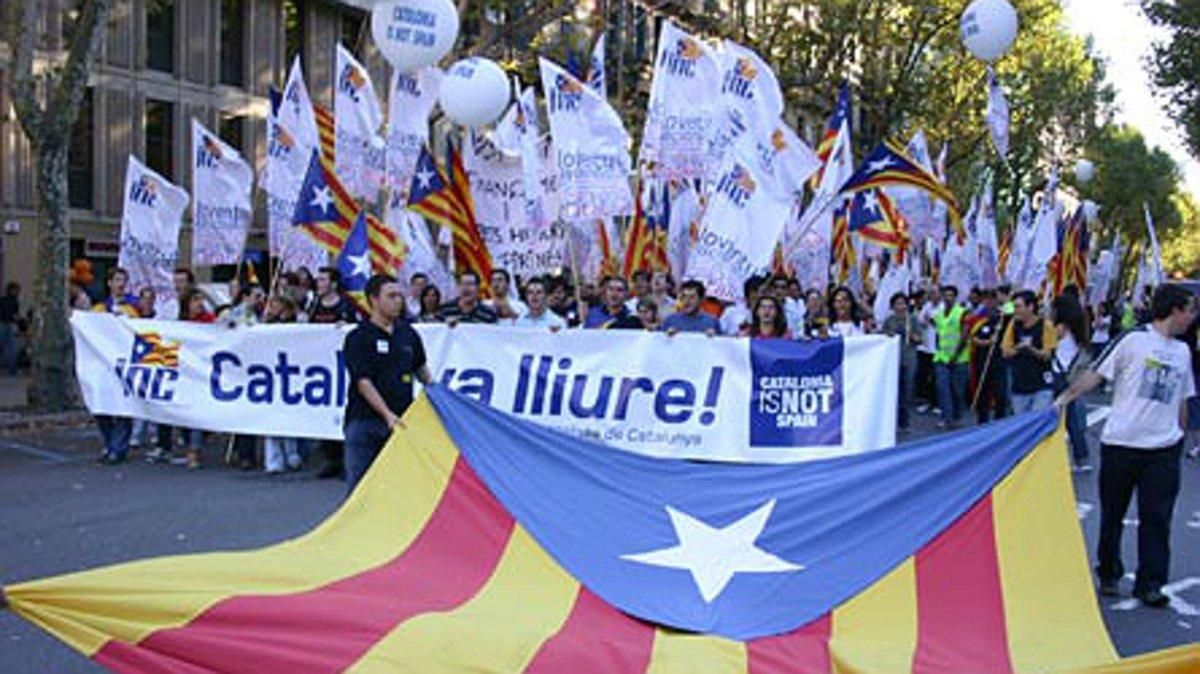 Manifestación de la Joventut Nacionalista de Catalunya el 11 de septiembre del 2005. Manifestación de la Joventut Nacionalista de Catalunya el 11 de septiembre del 2005.