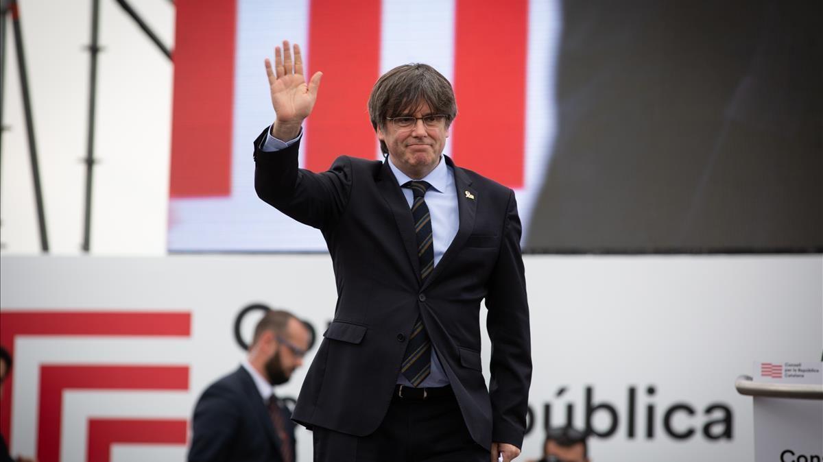 El expresident Carles Puigdemont durante el acto del Consell de la República en Perpinan, el pasado 29 de febrero El expresident Carles Puigdemont durante el acto del Consell de la República en Perpinan, el pasado 29 de febrero