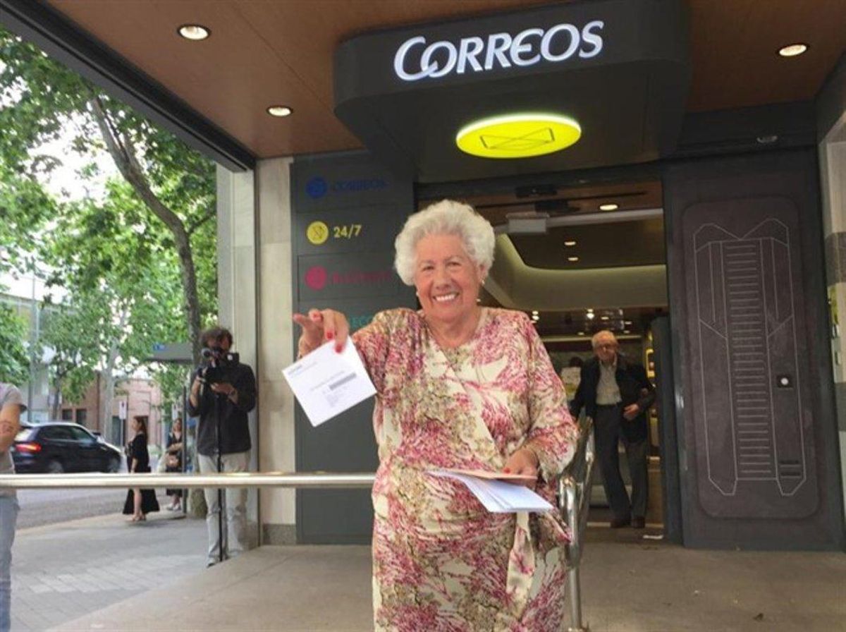 María del Rosario, ’Charito’, candidata a la Alcaldía de Abuelas por Patones. María del Rosario, ’Charito’, candidata a la Alcaldía de Abuelas por Patones.