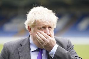 Una comisión parlamentaria asume que Johnson era consciente de que violaba normas con sus fiestas
