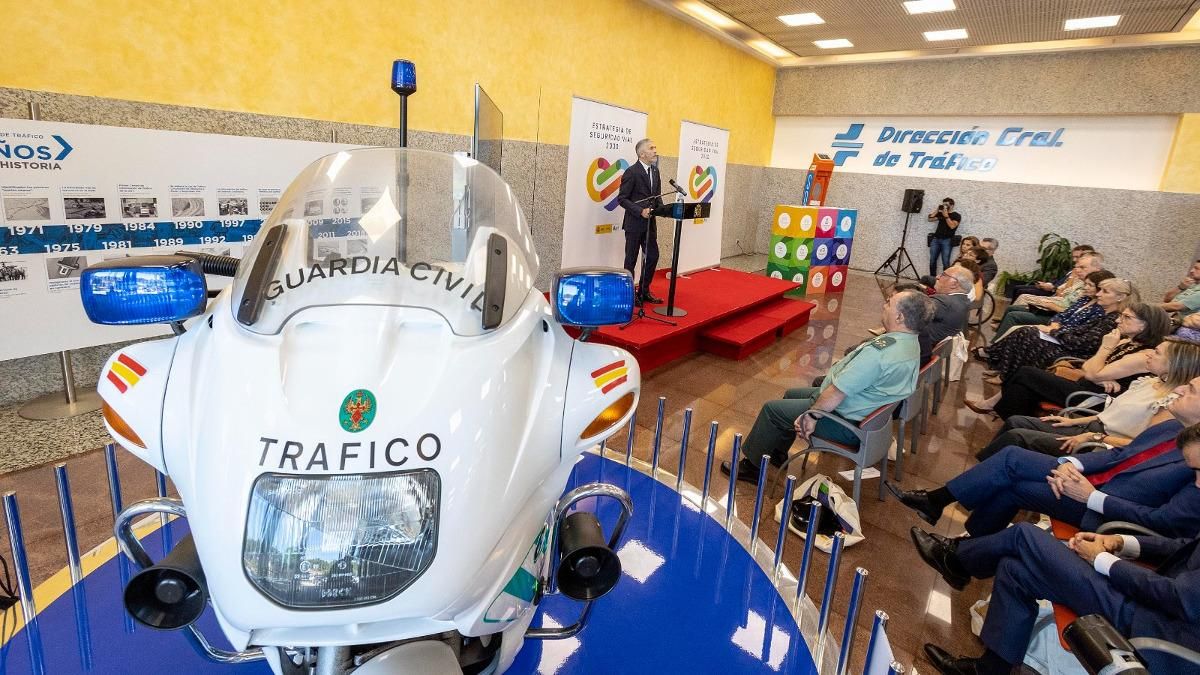 Cómo detectar las motos camufladas de la DGT Cómo detectar las motos camufladas de la DGT
