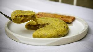 La tortilla de patatas del Bar Monterolas.