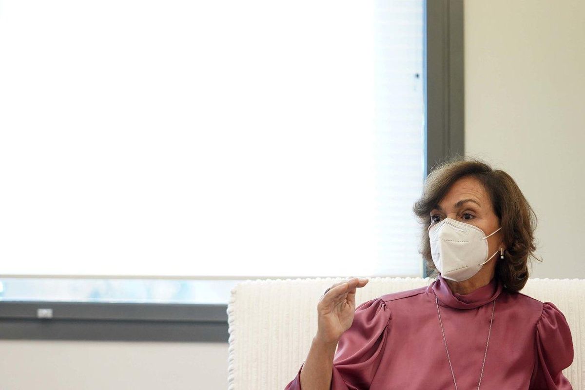 Carmen Calvo: «L'obligatorietat de les vacunes no és legalment possible» Carmen Calvo: «L'obligatorietat de les vacunes no és legalment possible»