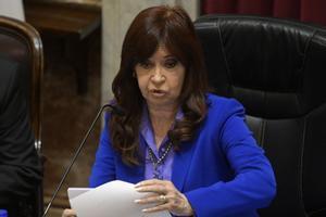 La vicepresidenta argentina, Cristina Fernández de Kirchner, durante un sesión en el Senado este miércoles.