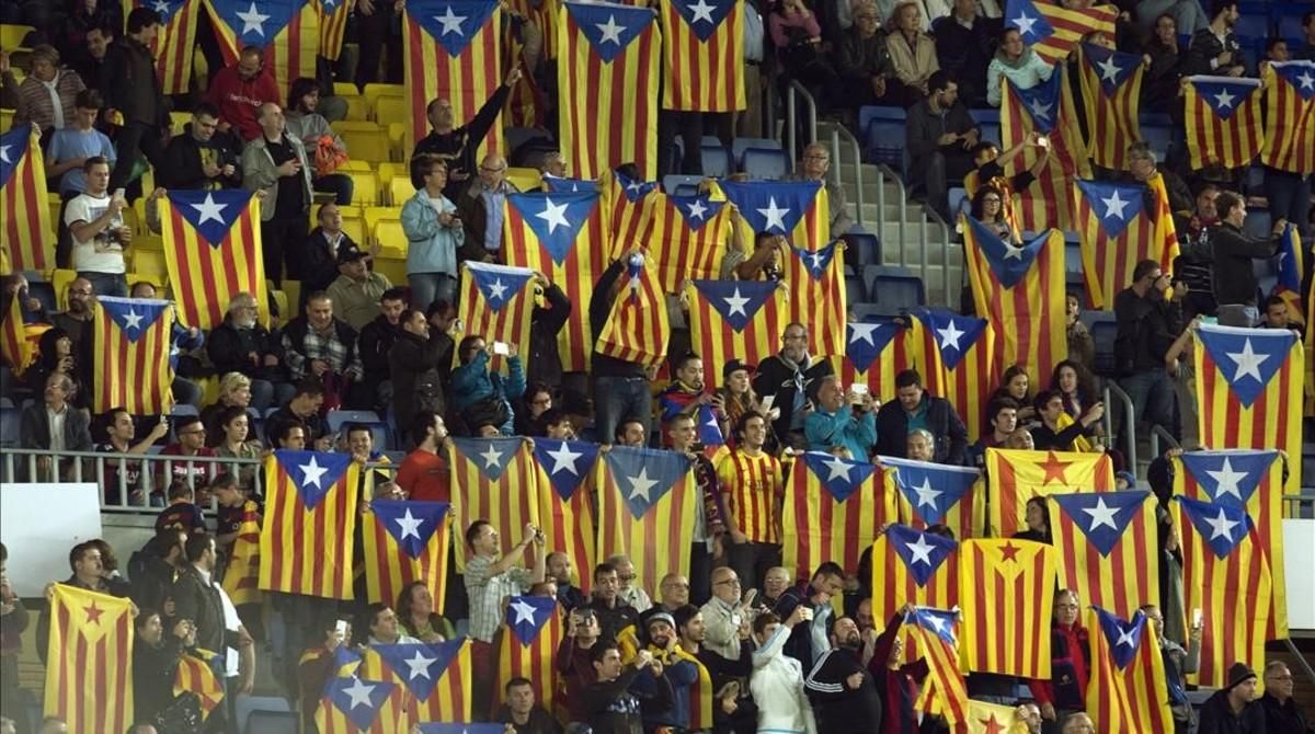 ’Estelades’ en el Camp Nou. ’Estelades’ en el Camp Nou.