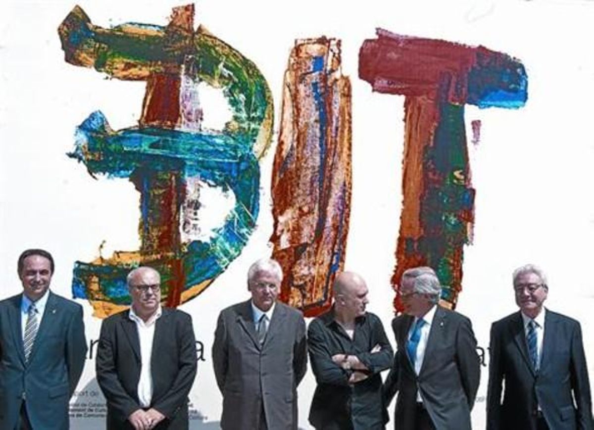 Jaume Ciurana, Borja Sitjà, Ferran Mascarell, Calixto Bieito, Xavier Trias y Daniel Martínez, ayer en el acto. Jaume Ciurana, Borja Sitjà, Ferran Mascarell, Calixto Bieito, Xavier Trias y Daniel Martínez, ayer en el acto.