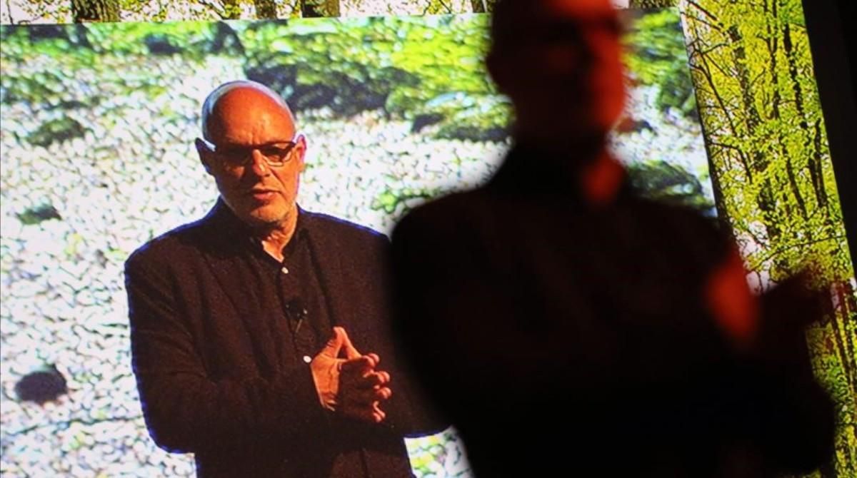 Brian Eno, a favor de la cultura Brian Eno, a favor de la cultura