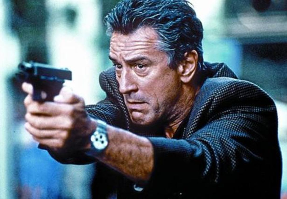 Robert de Niro interpretará al mafioso Frankie Machine en el cine. Robert de Niro interpretará al mafioso Frankie Machine en el cine.