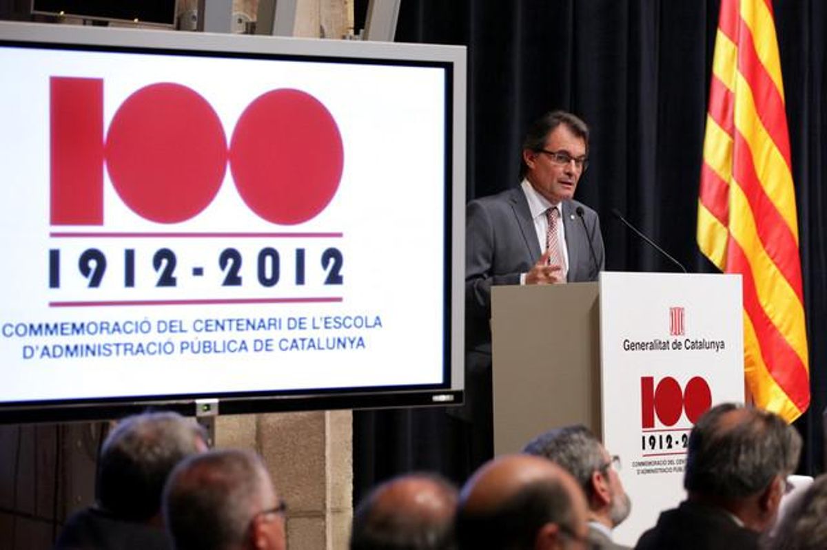 El presidente de la Generalitat, Artur Mas, este lunes en el centenario de la Escola d’Administració Pública de Catalunya. El presidente de la Generalitat, Artur Mas, este lunes en el centenario de la Escola d’Administració Pública de Catalunya.