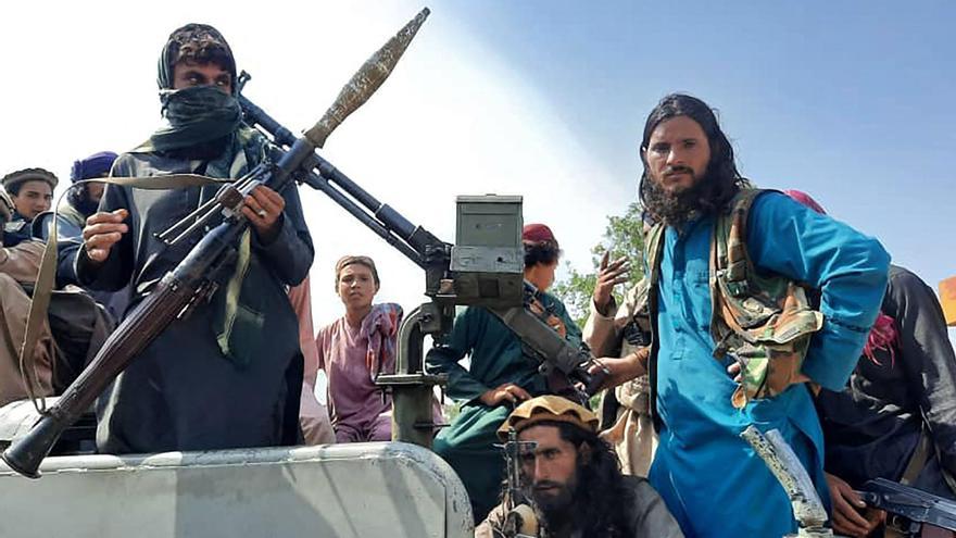Talibanes digitales: cómo han usado las redes sociales para controlar Afganistán - Vimarsana News