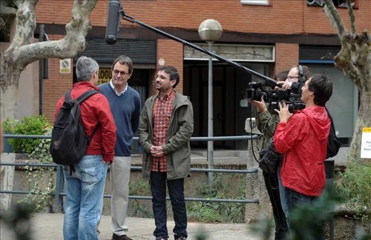 Artur Mas y Jordi Évole, durante la grabación del programa. Artur Mas y Jordi Évole, durante la grabación del programa.