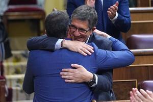 Sánchez canviarà el grup parlamentari i l’estructura de Ferraz, i activarà les primàries