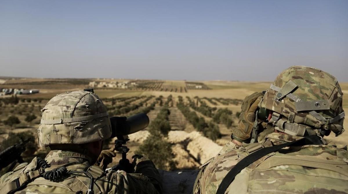 Militares estadounidenses en la localidad siria de Manbij.