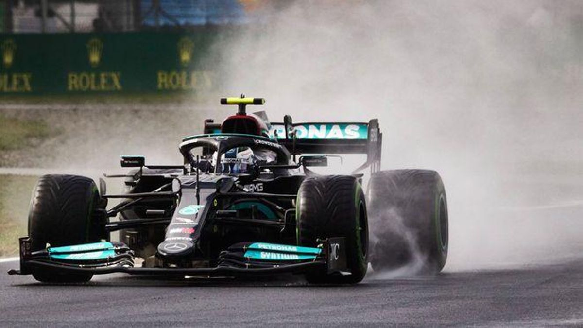 Bottas, con su Mercedes, en Turquía. Bottas, con su Mercedes, en Turquía.