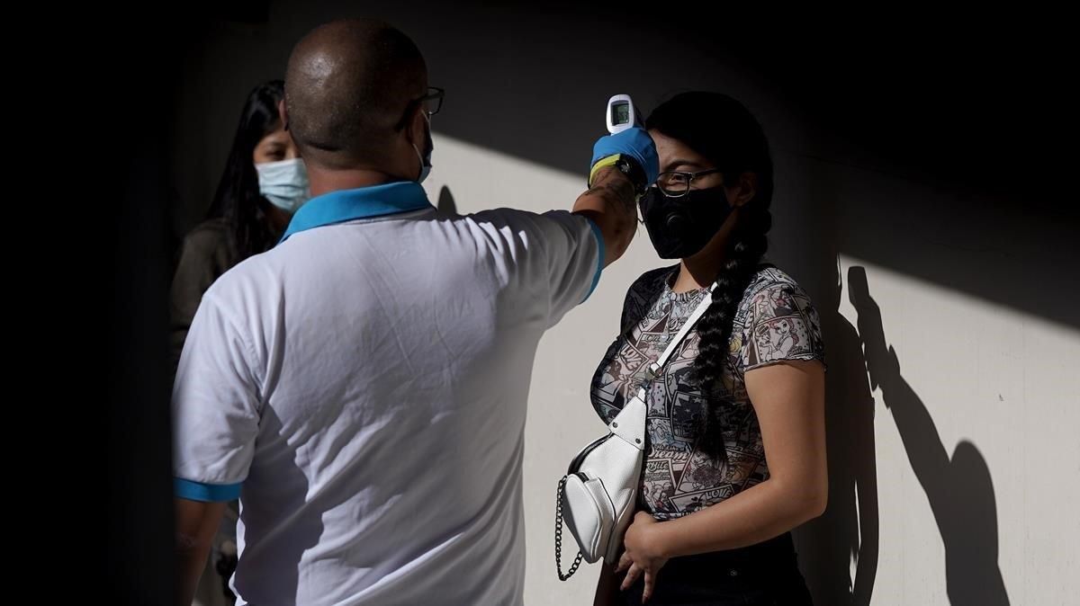 Salut inicia un cribratge massiu a Benifallet davant l'extensió del virus Salut inicia un cribratge massiu a Benifallet davant l'extensió del virus