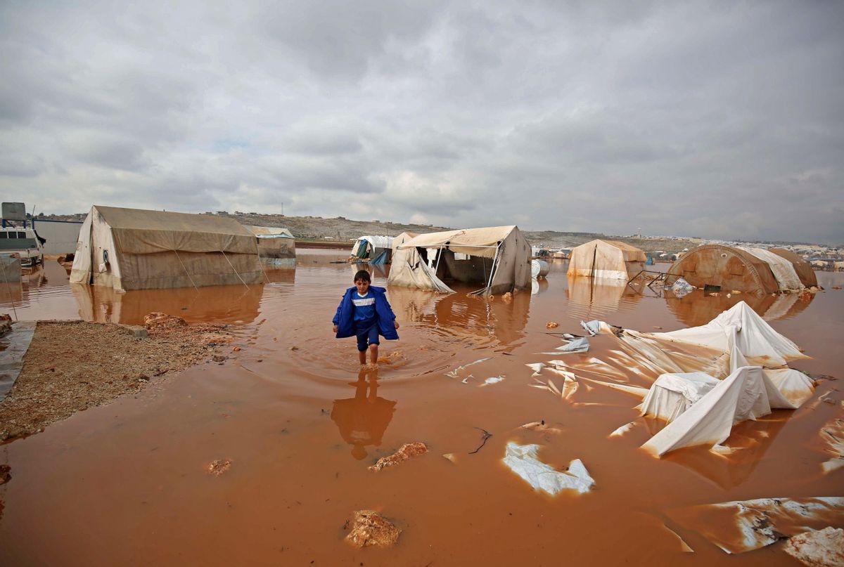 El campo de refugiados de Idleb tras las inundaciones. El campo de refugiados de Idleb tras las inundaciones.
