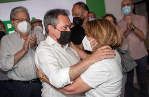 Espadas dona «uns dies» a Díaz perquè es refaci de la derrota i dimiteixi
