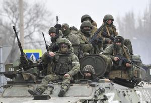 Militares rusos en Armiansk (Ucrania) el pasado domingo.