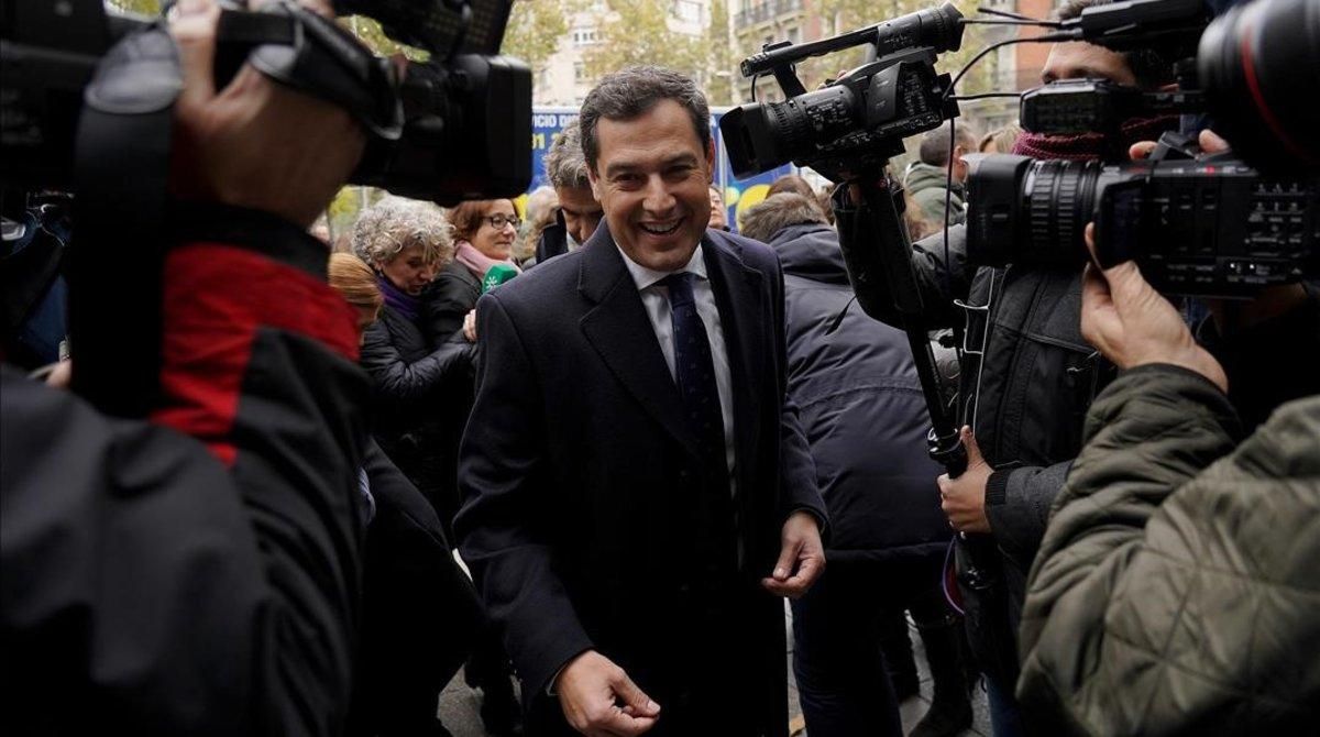 El líder del PP andaluz, Juanma Moreno, a su llegada a un comité ejecutivo nacional del partido. El líder del PP andaluz, Juanma Moreno, a su llegada a un comité ejecutivo nacional del partido.