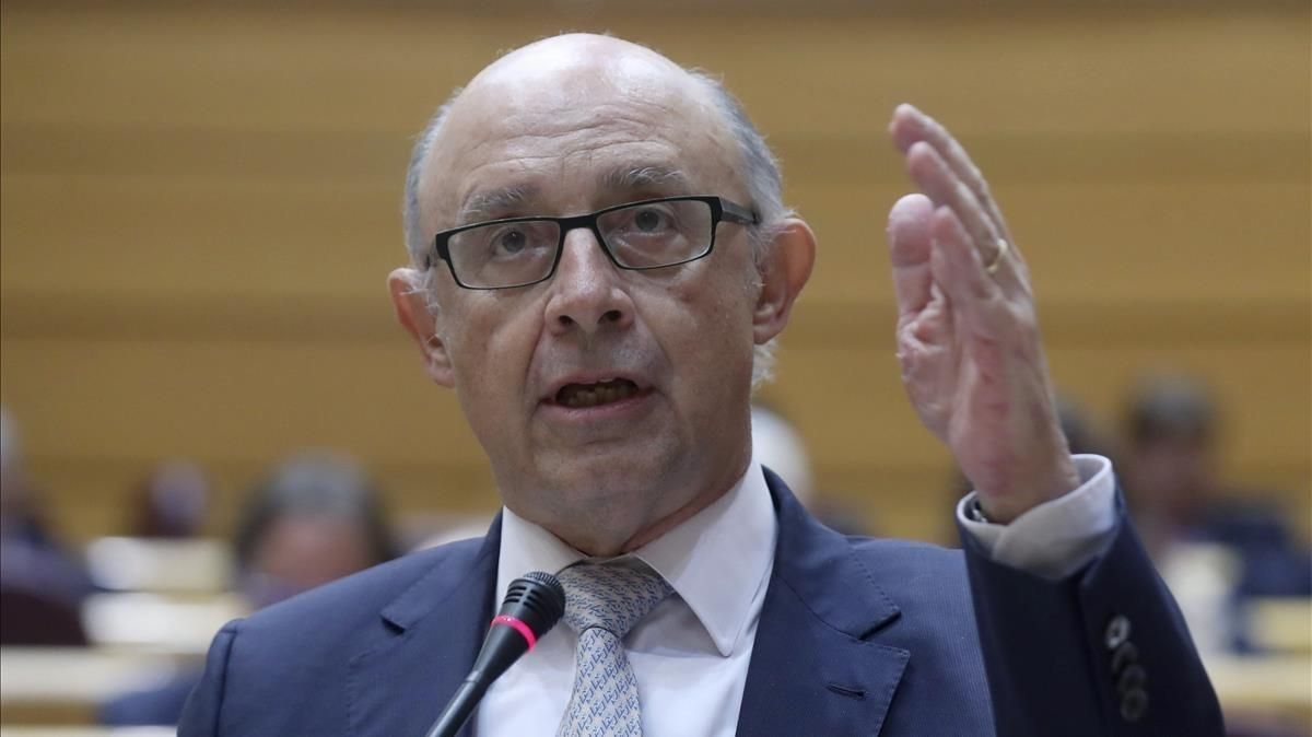 El ministro de Hacienda, Cristóbal Montoro. El ministro de Hacienda, Cristóbal Montoro.