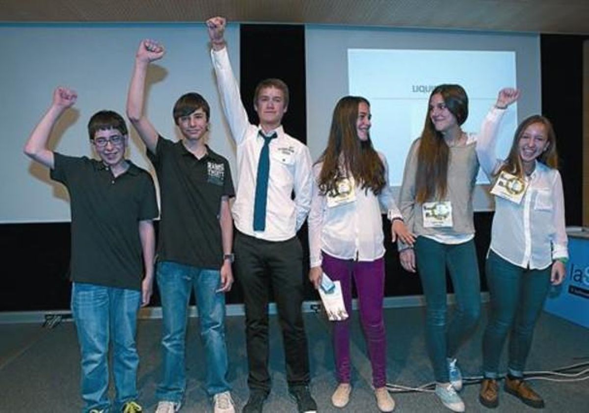 Emprendedores 8Los ganadores del concurso de estudiantes emprendedores. Emprendedores 8Los ganadores del concurso de estudiantes emprendedores.