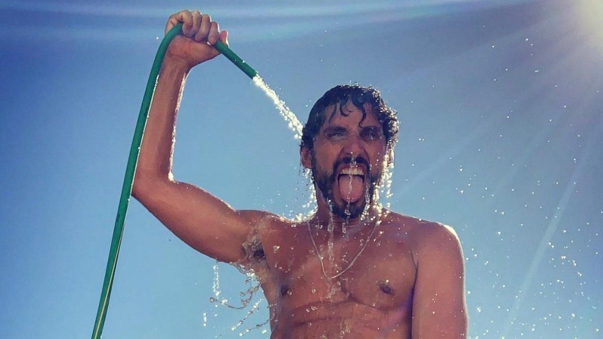 Paco León en su última fotografía desnudo. Paco León en su última fotografía desnudo.