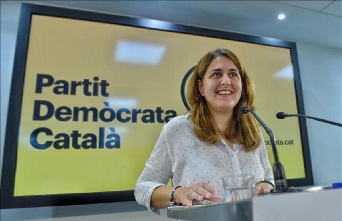 Marta Pascal en la rueda de prensa tras la reunión de la ejecutiva del Partit Demòcrata Català. Marta Pascal en la rueda de prensa tras la reunión de la ejecutiva del Partit Demòcrata Català.