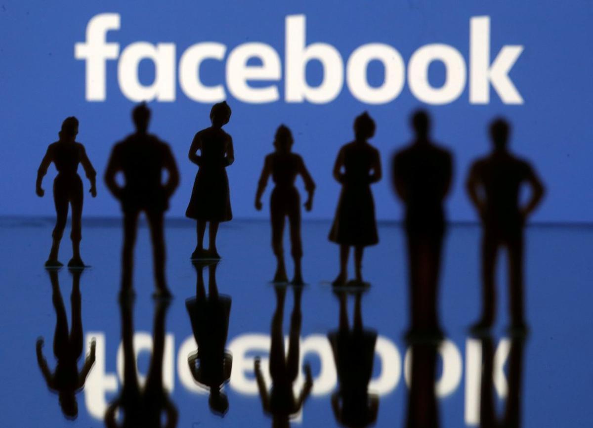 Facebook sigue con problemas por el robo de información privada de sus usuarios. Facebook sigue con problemas por el robo de información privada de sus usuarios.