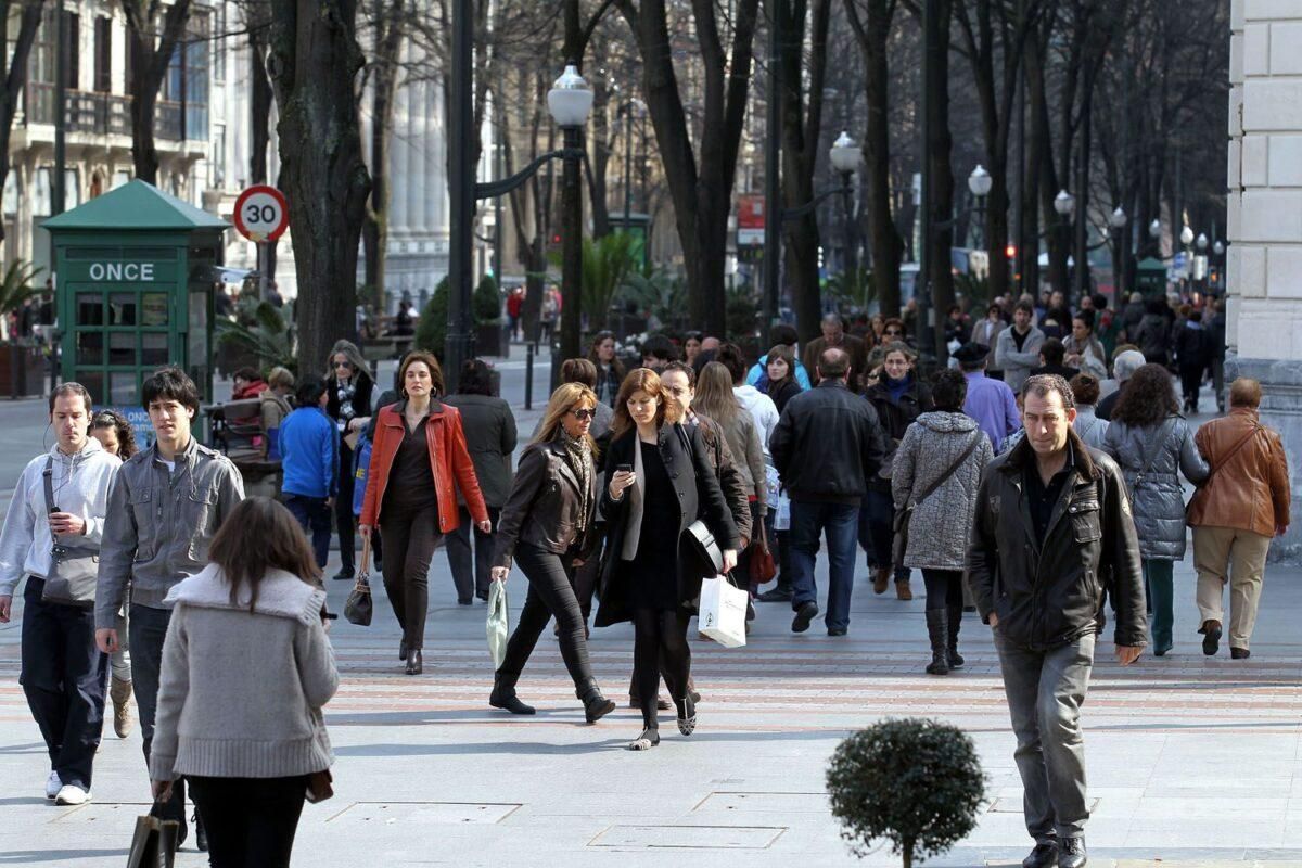 El 81% de españoles apoyaría medidas más estrictas contra el cambio climático El 81% de españoles apoyaría medidas más estrictas contra el cambio climático