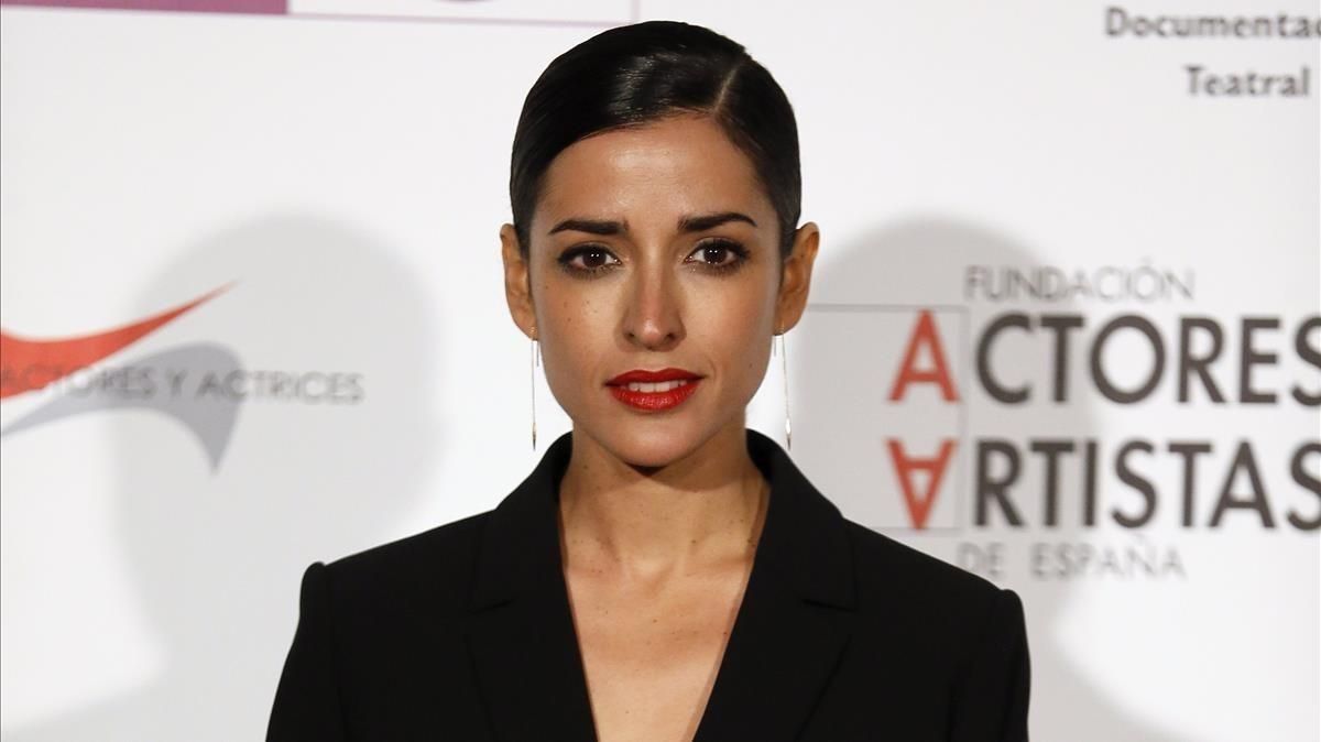 La actriz valenciana Inma Cuesta, en la gala de los Premios de la Unión de Actores y Actrices, en Madrid. La actriz valenciana Inma Cuesta, en la gala de los Premios de la Unión de Actores y Actrices, en Madrid.