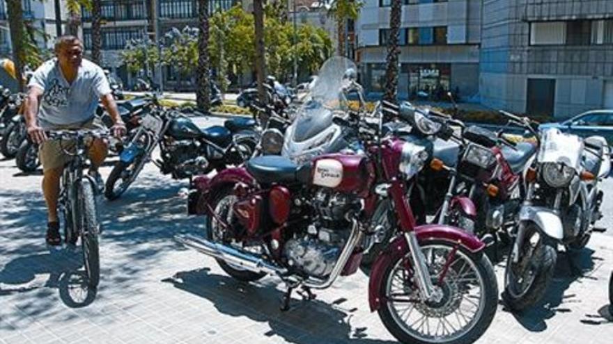 Las Motos De Nuestros Padres 9562