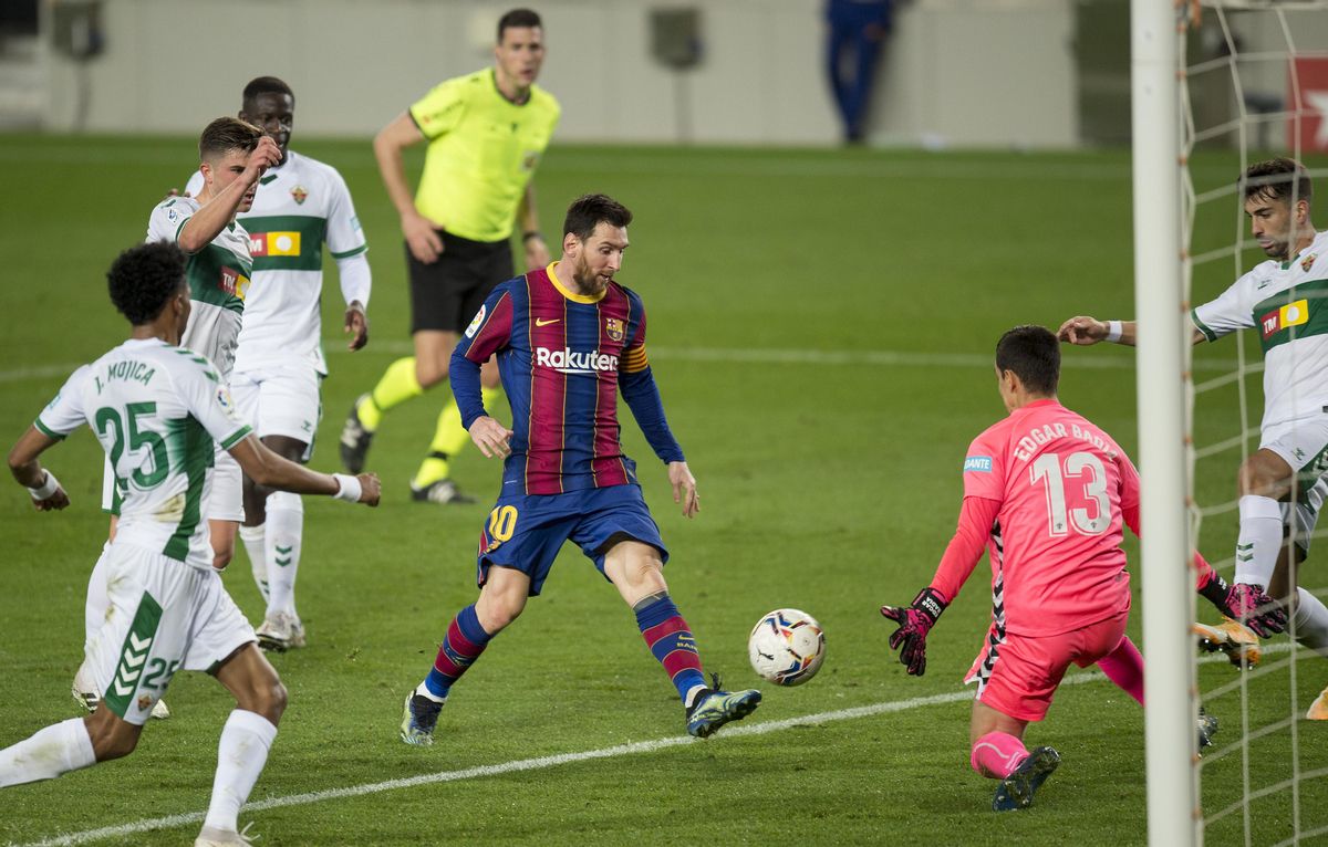 Messi val per sis davanters Messi val per sis davanters