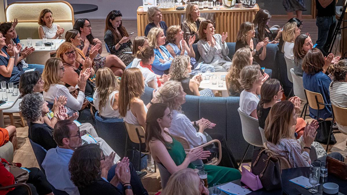 una iniciación para dar voz y visibilidad a mujeres de todos los sectores