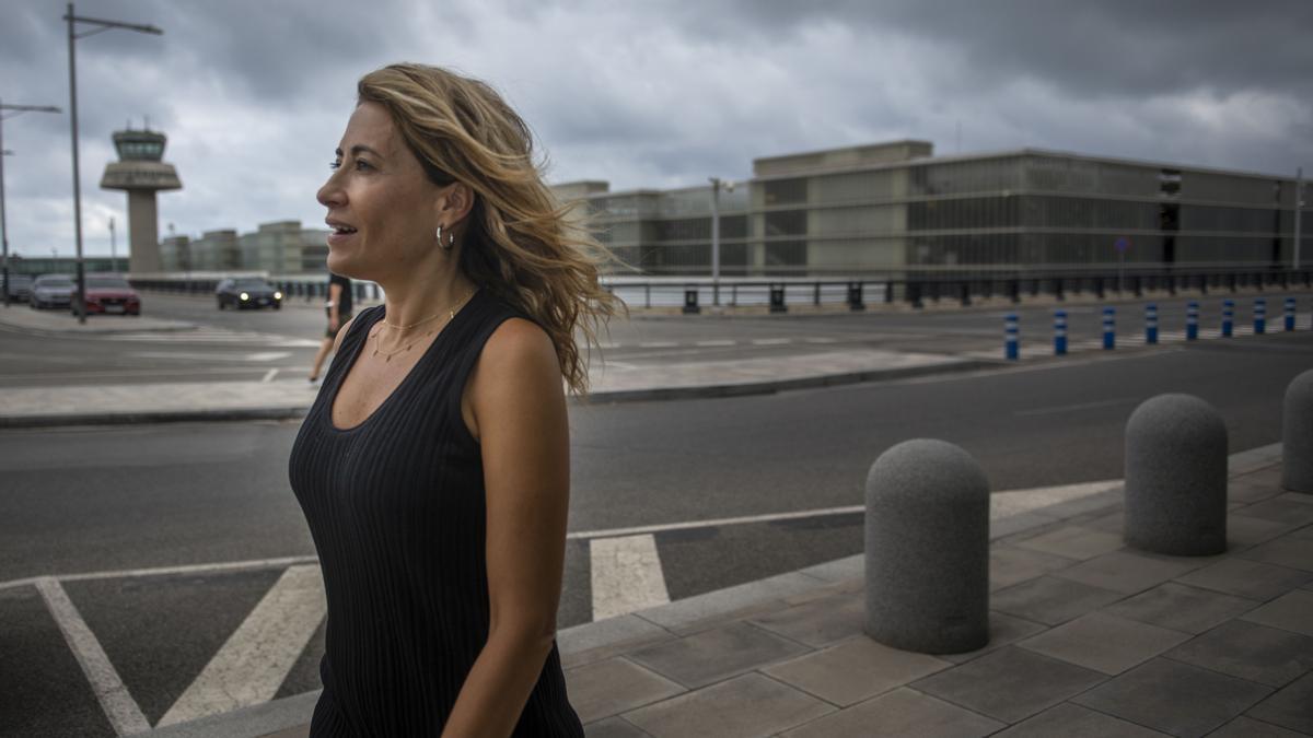 Entrevista a la ministra de transportes del Gobierno español, Raquel Sanchez Entrevista a la ministra de transportes del Gobierno español, Raquel Sanchez
