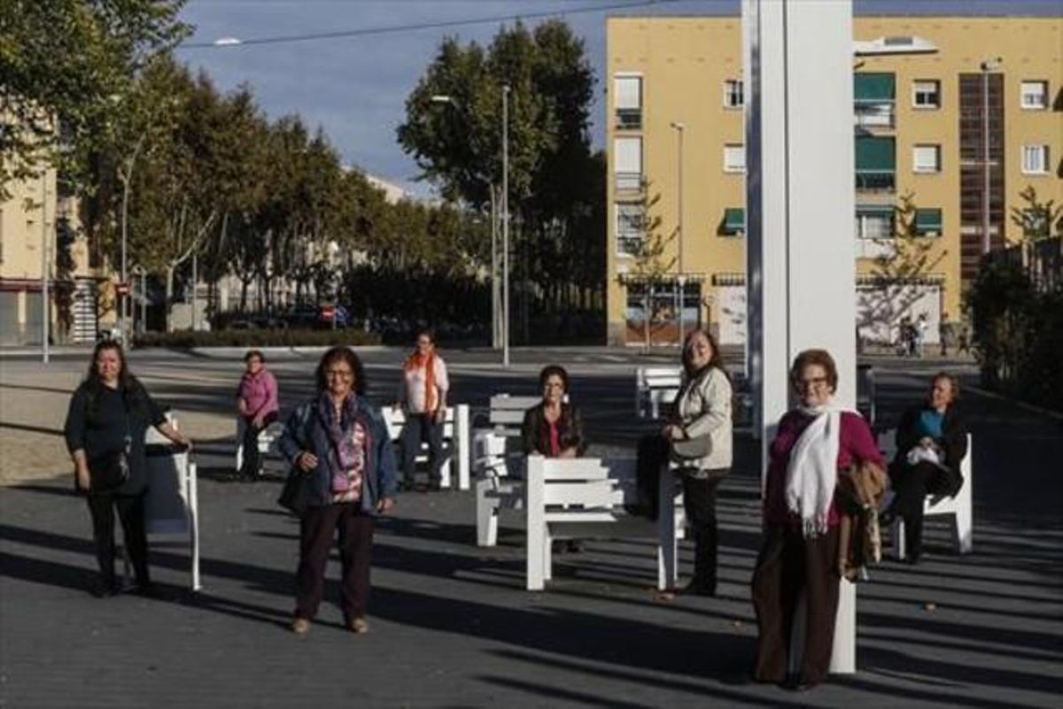 Algunas de las Dones Sàvies de Sant Cosme. Antonia, Nico, María, Mercedes, Marti Cruz, Adoración, Iluminada y Emilia. Algunas de las Dones Sàvies de Sant Cosme. Antonia, Nico, María, Mercedes, Marti Cruz, Adoración, Iluminada y Emilia.