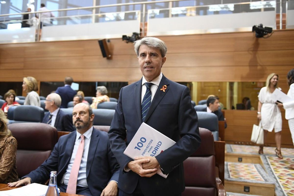 Ángel Garrido, a su llegada a la Asamblea de Madrid. Ángel Garrido, a su llegada a la Asamblea de Madrid.