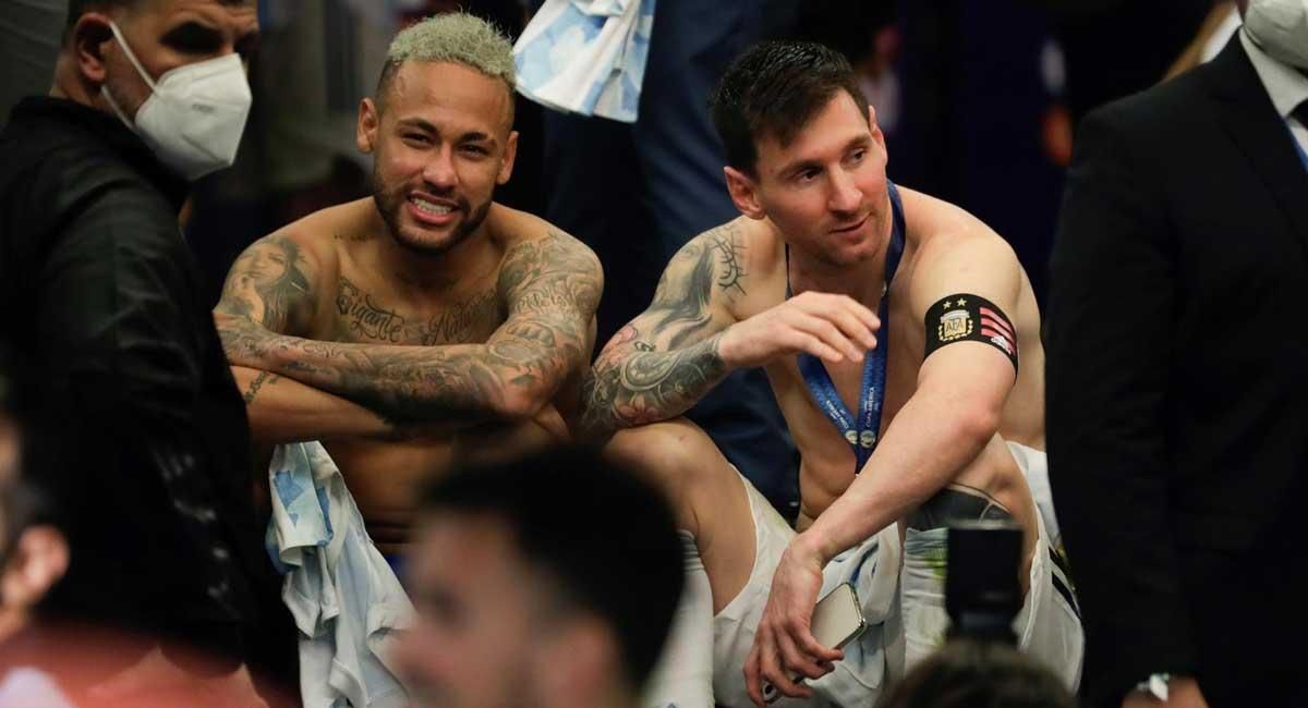 Neymar y Messi, en el túnel de vestuarios al acabar la final. Neymar y Messi, en el túnel de vestuarios al acabar la final.
