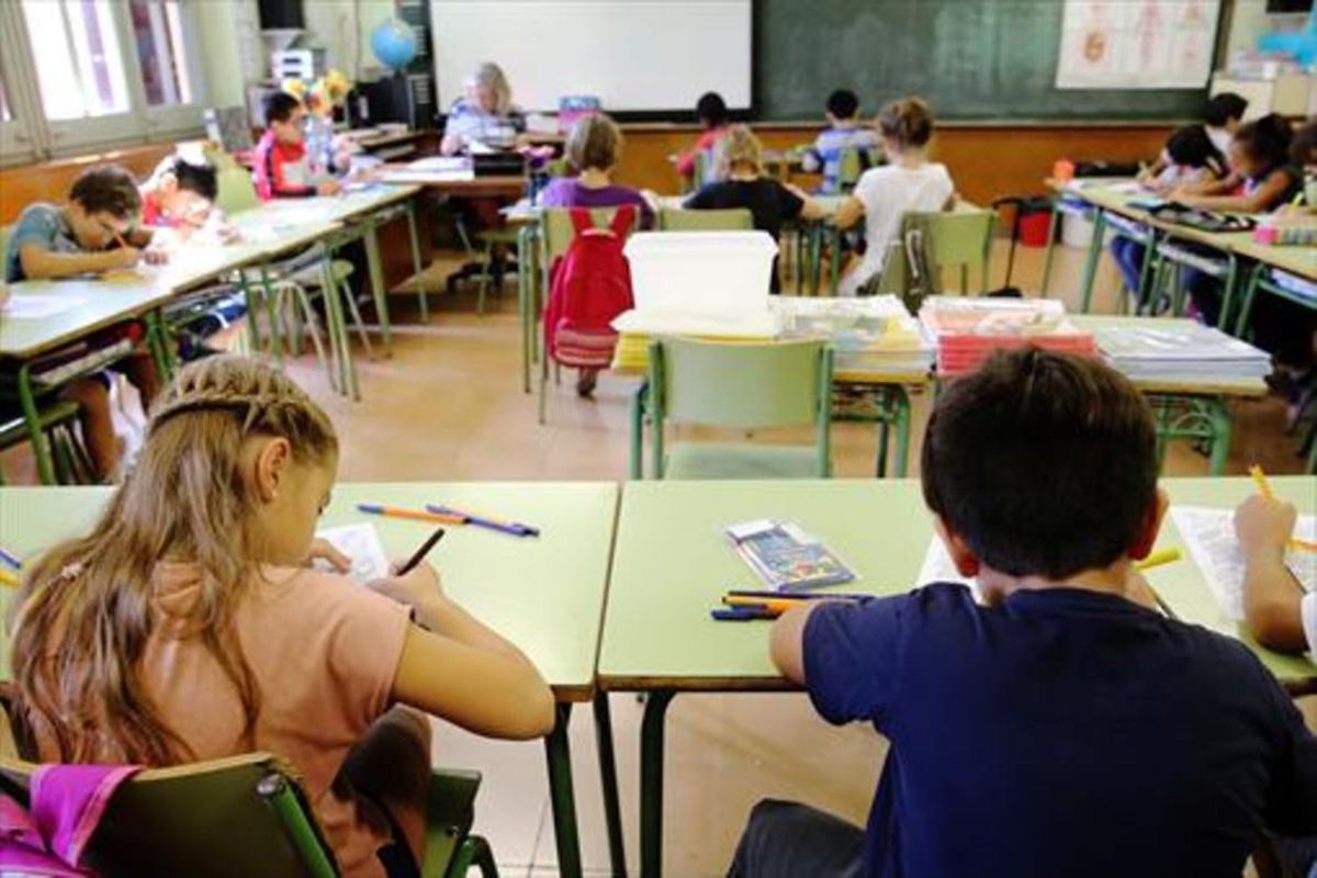 Alumnos en una escuela de Barcelona. Alumnos en una escuela de Barcelona.