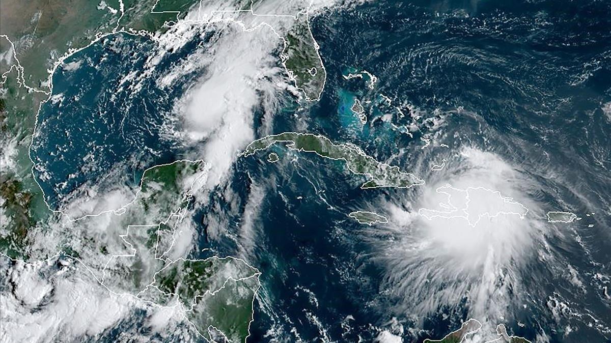 L'huracà 'Marco' i la tempesta 'Laura' avancen en la mateixa direcció