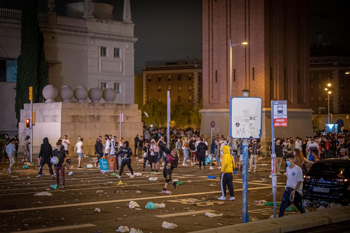 ¿Creu que els ‘macrobotellons’ són un problema d’ordre públic? ¿Creu que els ‘macrobotellons’ són un problema d’ordre públic?