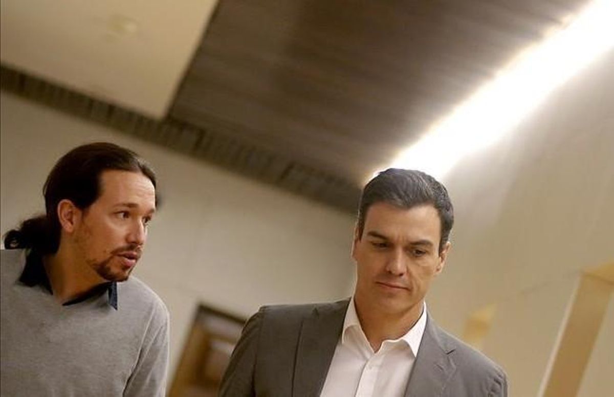 Pablo Iglesias y Pedro Sánchez, durante la reunión que mantuvieron el pasado 5 de febrero. Pablo Iglesias y Pedro Sánchez, durante la reunión que mantuvieron el pasado 5 de febrero.