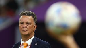 Van Gaal deja Países Bajos con dos eliminaciones sin perder un partido