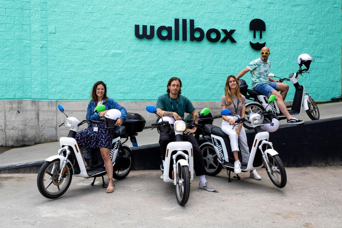 Wallbox s’alia amb Cooltra per oferir ‘motosharing’ corporatiu als seus empleats