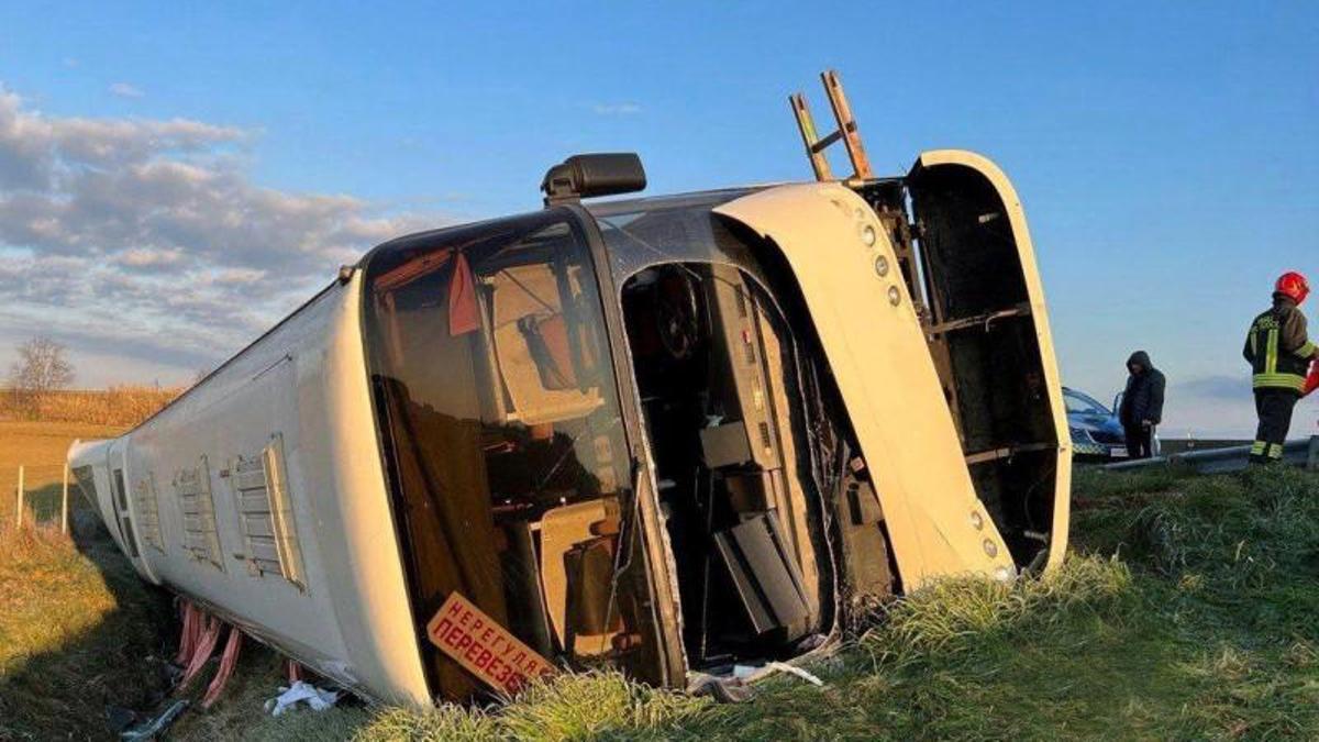 Siniestro de un autobús que transportaba a ciudadanos ucranianos en Forli, Italia