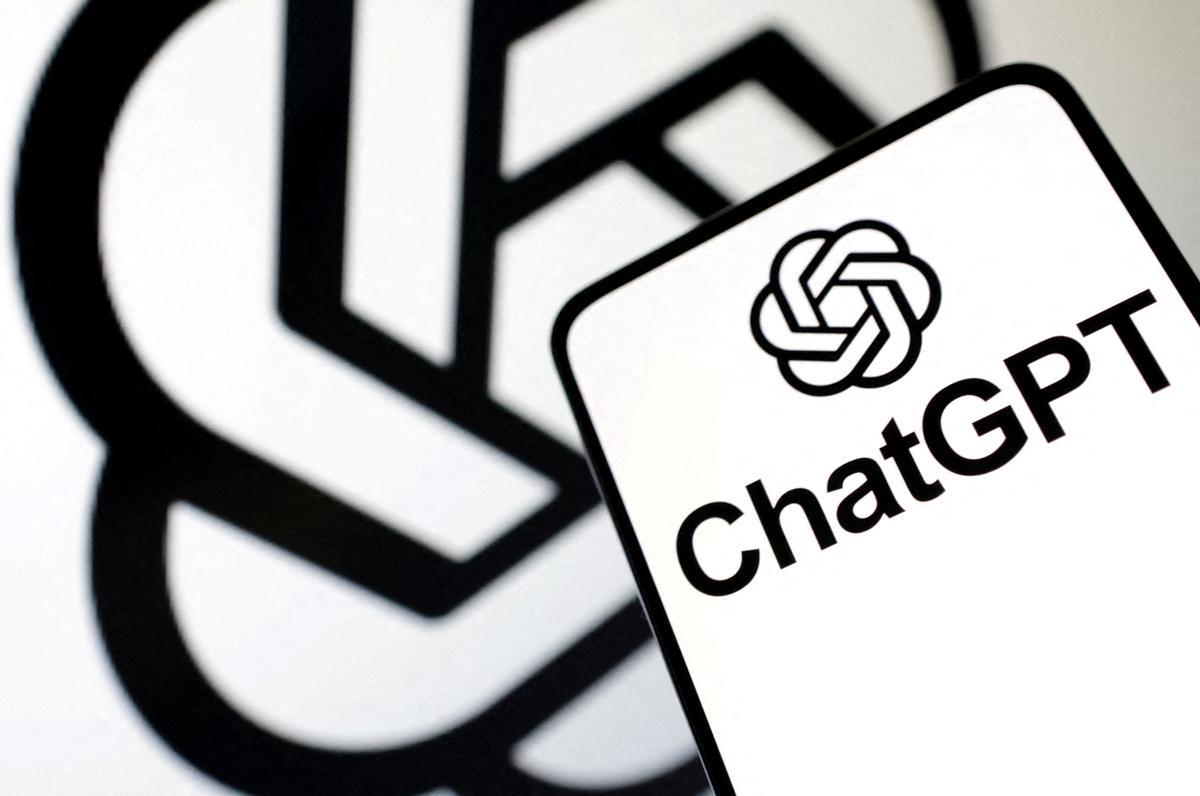 Italia da de plazo a ChatGPT hasta el 30 de abril para revisar gestión de datos