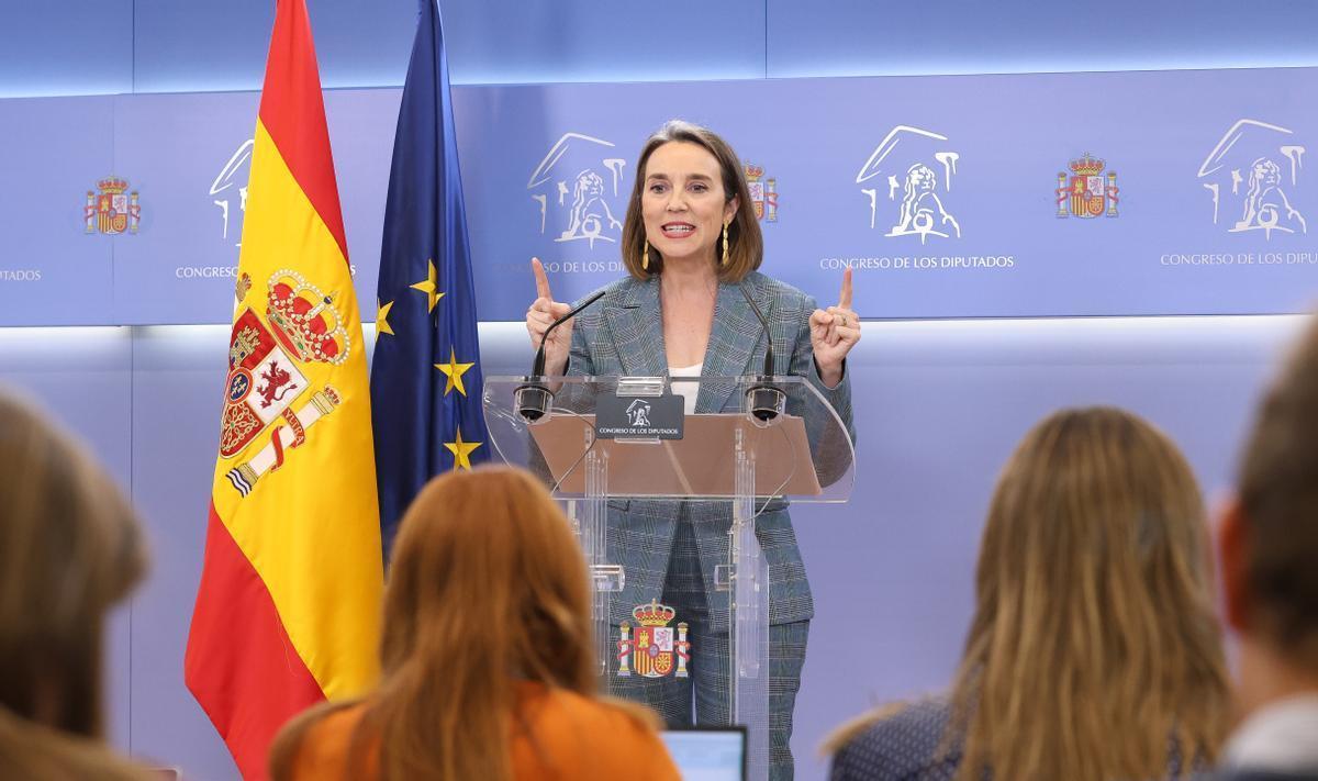 Cuca Gamarra en el Congreso al exigir la dimisión del ministro del Interior. Cuca Gamarra en el Congreso al exigir la dimisión del ministro del Interior.
