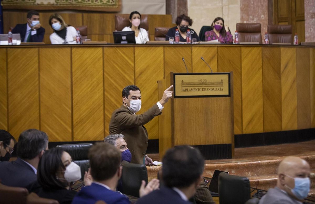 Vox cumple su amenaza en Andalucía y acerca la posibilidad de un adelanto electoral Vox cumple su amenaza en Andalucía y acerca la posibilidad de un adelanto electoral