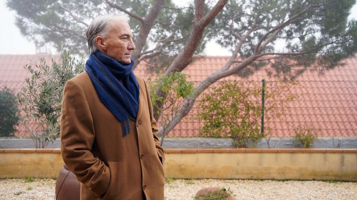 Michael Harris: «Hem perdut drets. Abans érem europeus i ara som nacionals d’un tercer país» Michael Harris: «Hem perdut drets. Abans érem europeus i ara som nacionals d’un tercer país»