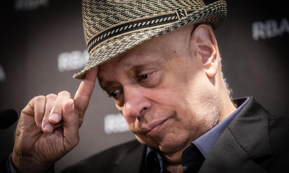 Walter Mosley, en Barcelona, poco antes de recibir el Premio RBA de novela negra, en septiembre. Walter Mosley, en Barcelona, poco antes de recibir el Premio RBA de novela negra, en septiembre.