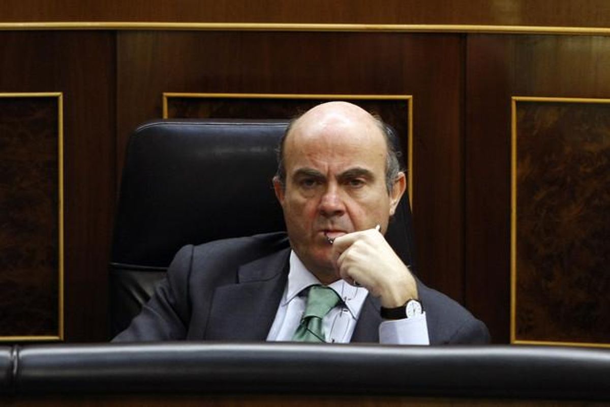 Guindos, el pasado miércoles, en la sesión de control al Gobierno. Guindos, el pasado miércoles, en la sesión de control al Gobierno.